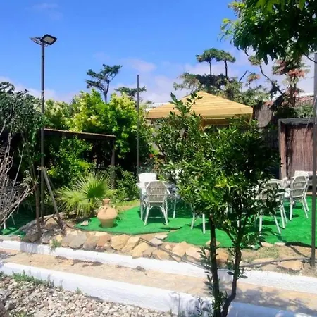 Mykonian Iros & Villa Mykonos Town